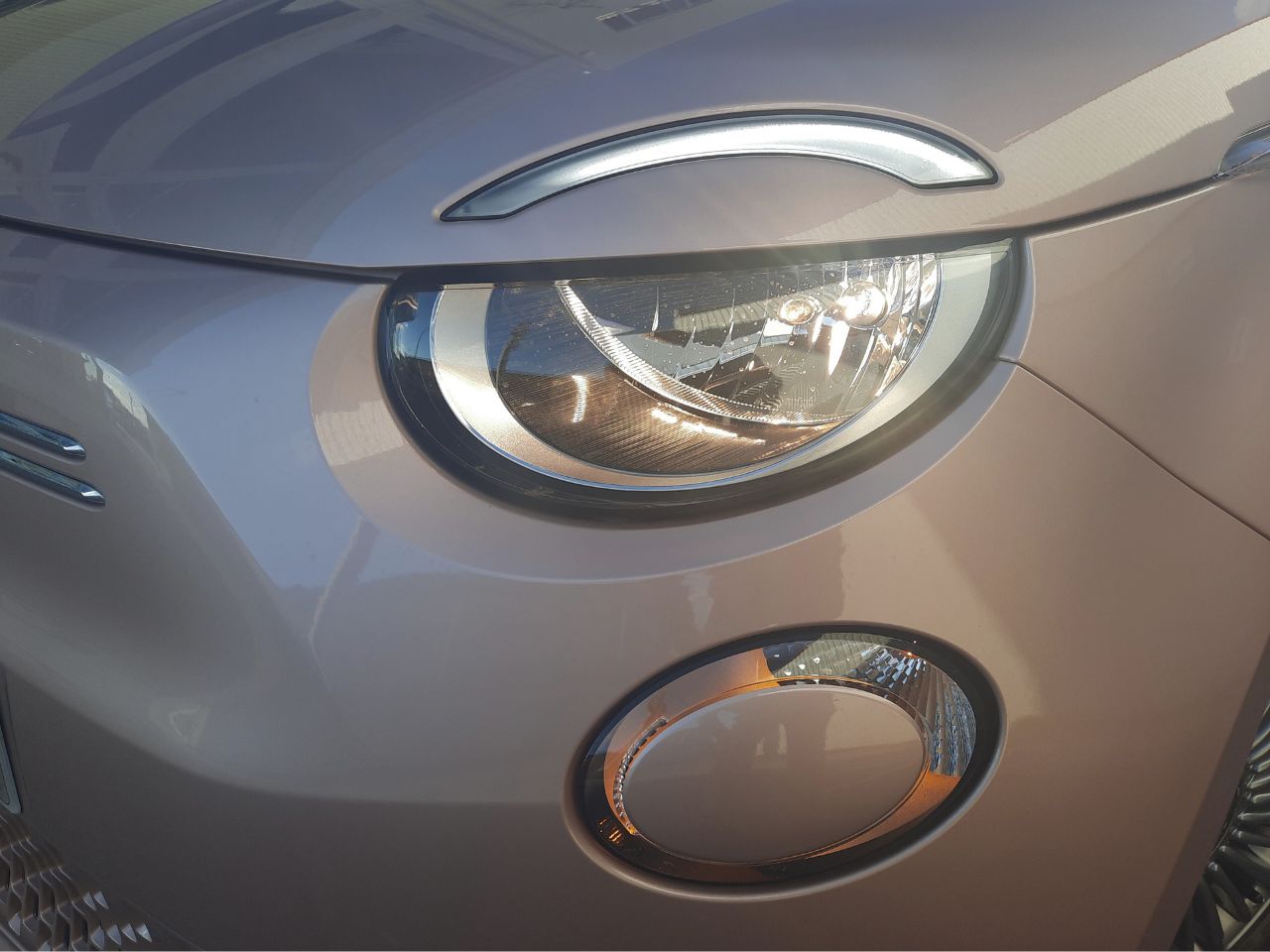 Fiat 500   Hb 320km 85kW (118CV) Icon - Foto 36