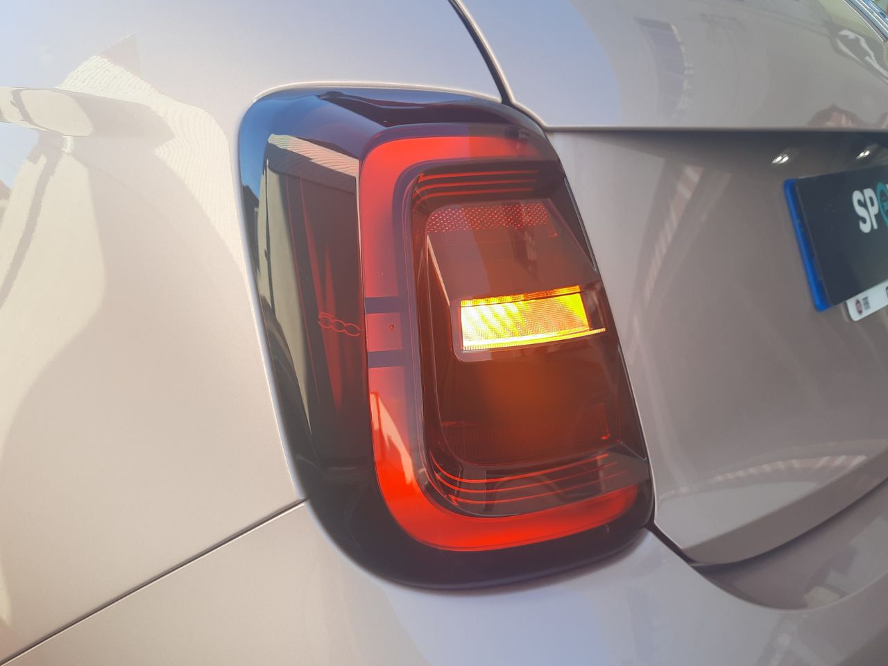 Fiat 500   Hb 320km 85kW (118CV) Icon - Foto 37