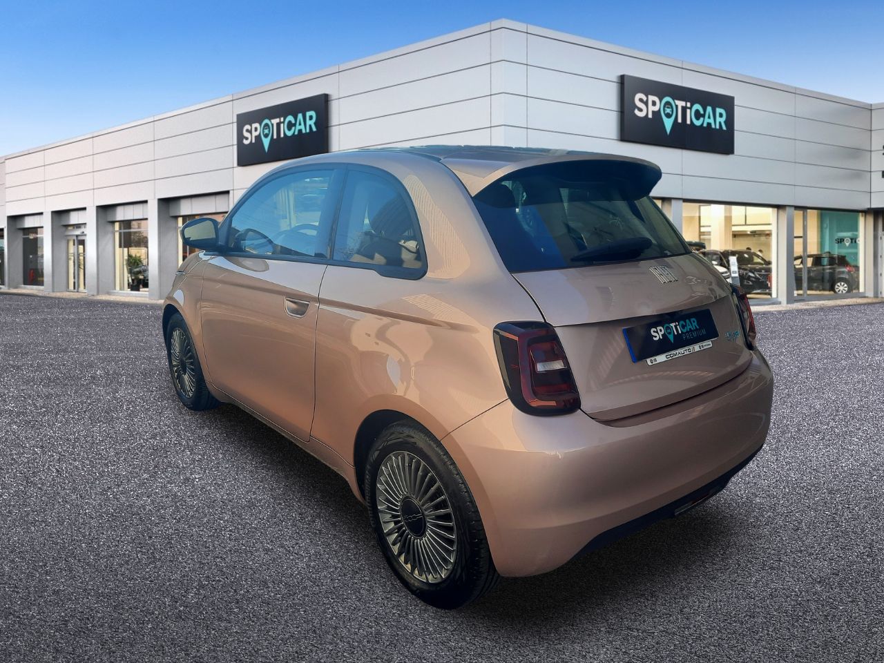 Fiat 500   Hb 320km 85kW (118CV) Icon - Foto 8