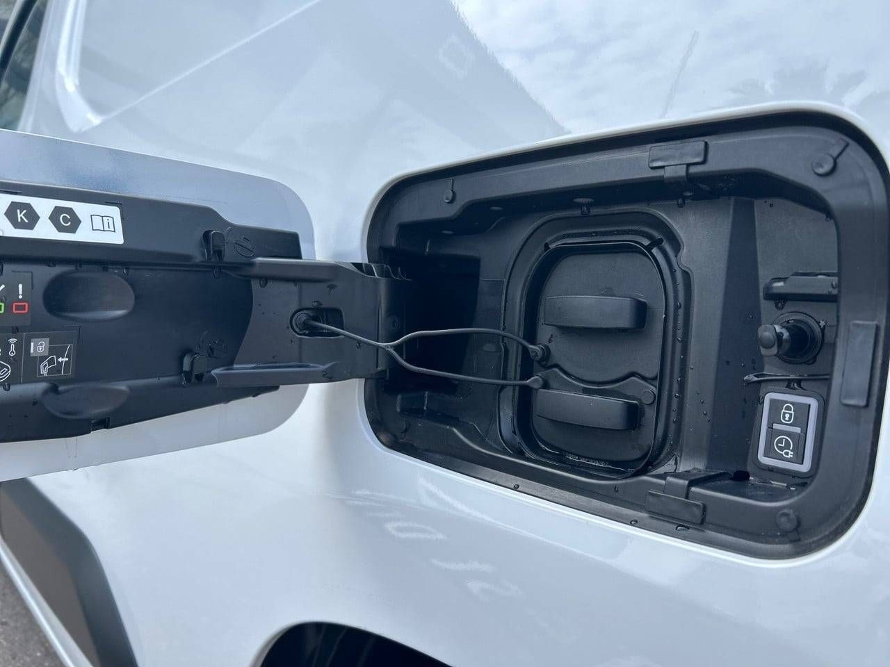Fiat Doblò EDoblò 3 EDoblò Furgón M 100kW 50kWh - - Foto 24