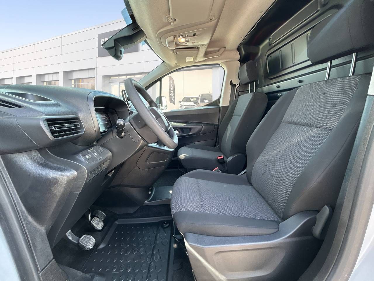 Opel Combo Cargo  Cargo L 650kg Diesel 1.5 100HP S&S MT E6 - - Foto 10