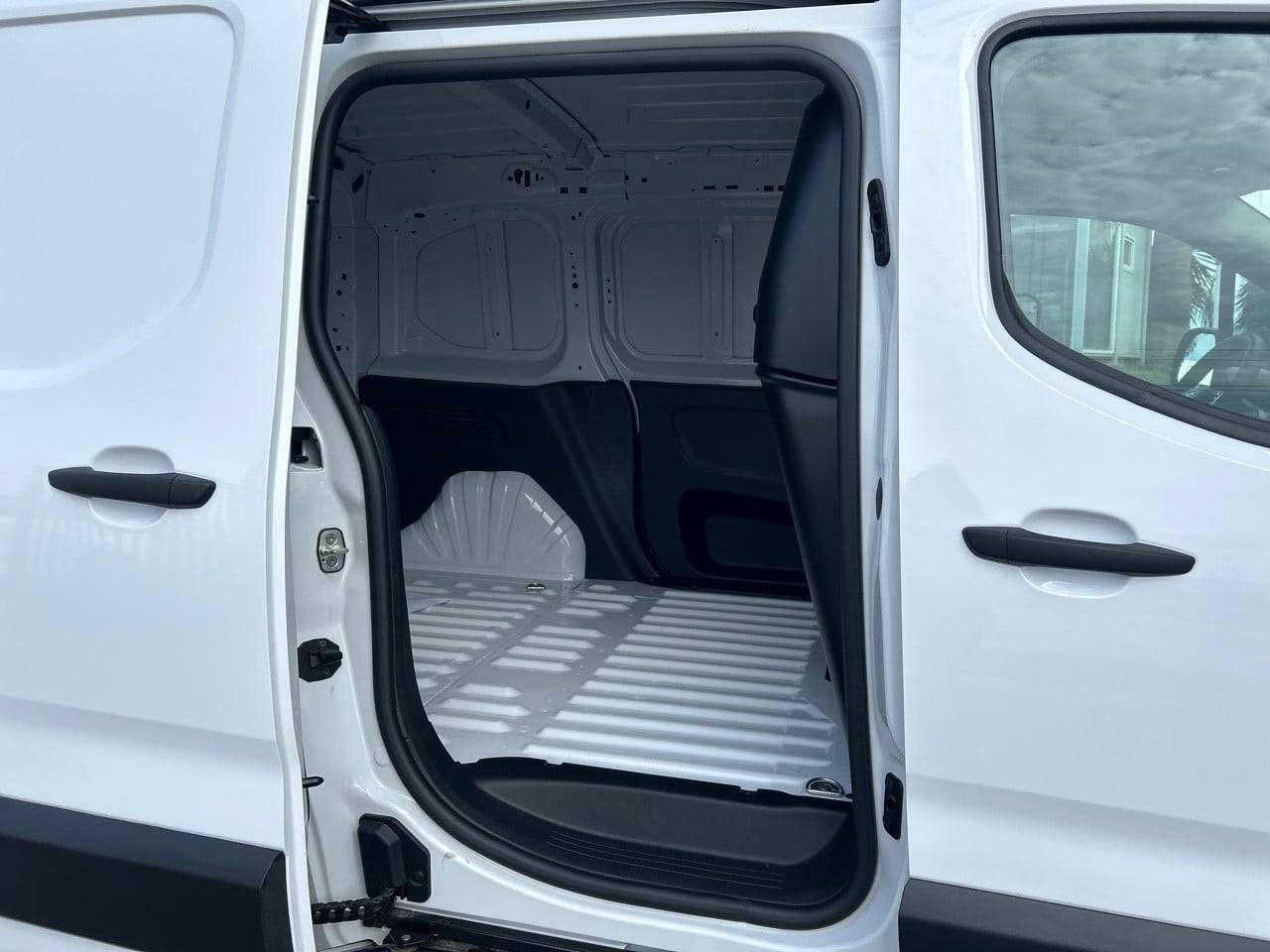 Opel Combo Cargo  Cargo Doble Cabina Diesel 1.5 100HP S&S - - Foto 28