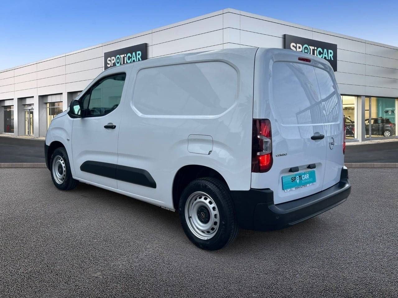 Opel Combo Cargo  Cargo Doble Cabina Diesel 1.5 100HP S&S - - Foto 7