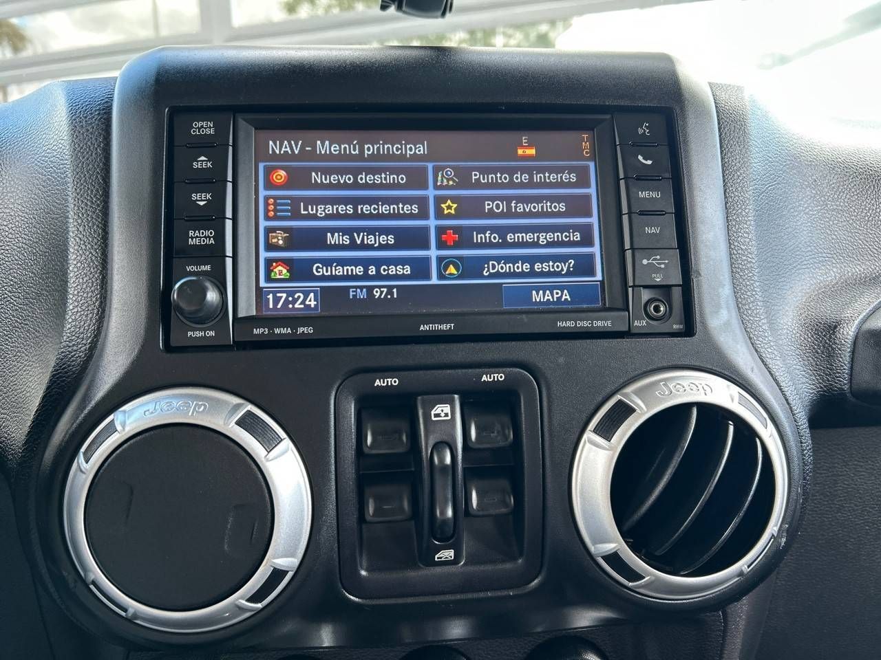 Jeep Wrangler  3.6 V6  Auto Sahara - Foto 22