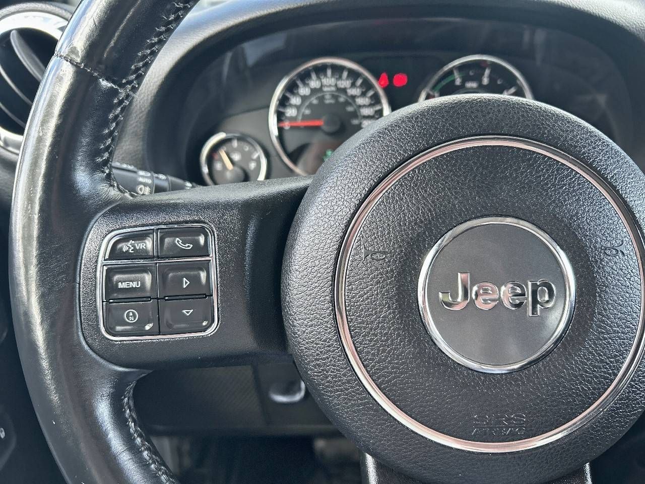 Jeep Wrangler  3.6 V6  Auto Sahara - Foto 18