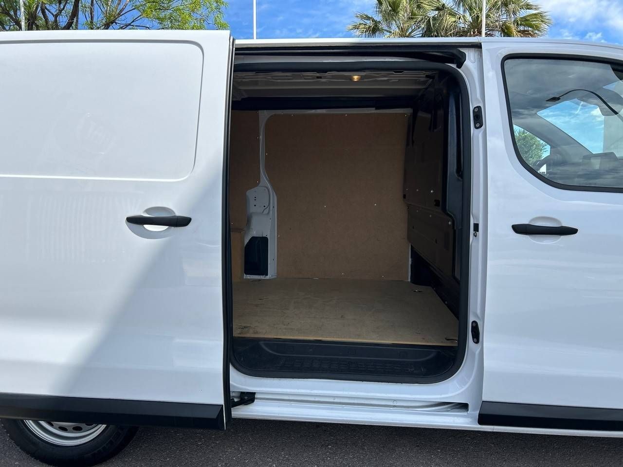 Fiat Scudo  Scudo Furgón L2 1.5 BlueHDi 120 CV S&S M - - Foto 25