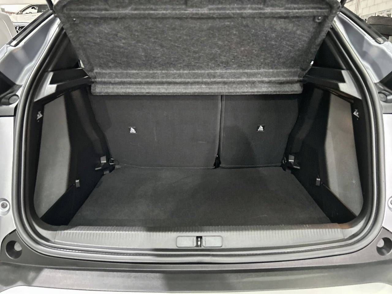 Peugeot 2008   Gasolina 100 S&S 6 Vel. MAN Allure - Foto 8