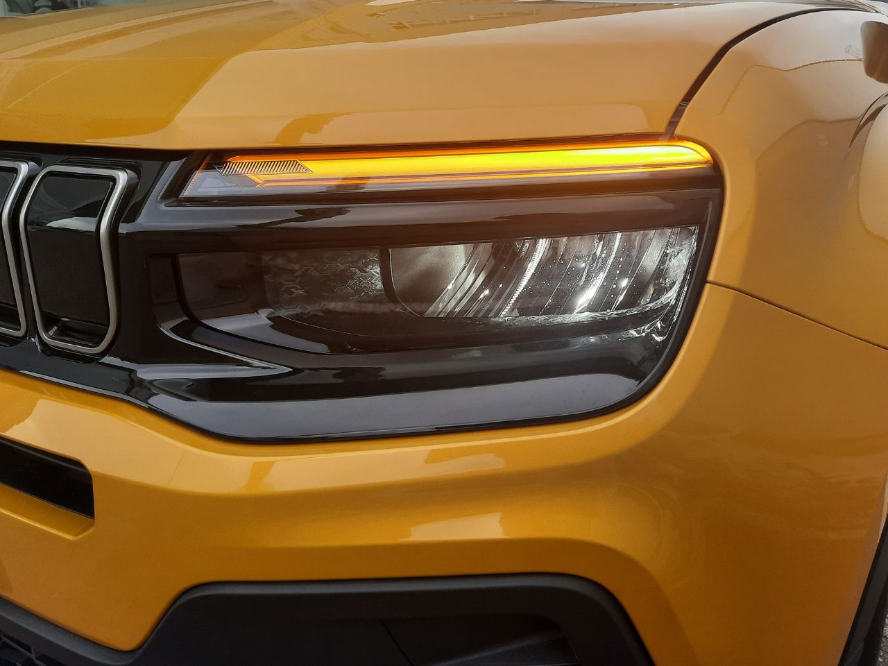 Jeep Avenger  1.2 G 74kW (100CV) Altitude - Foto 33