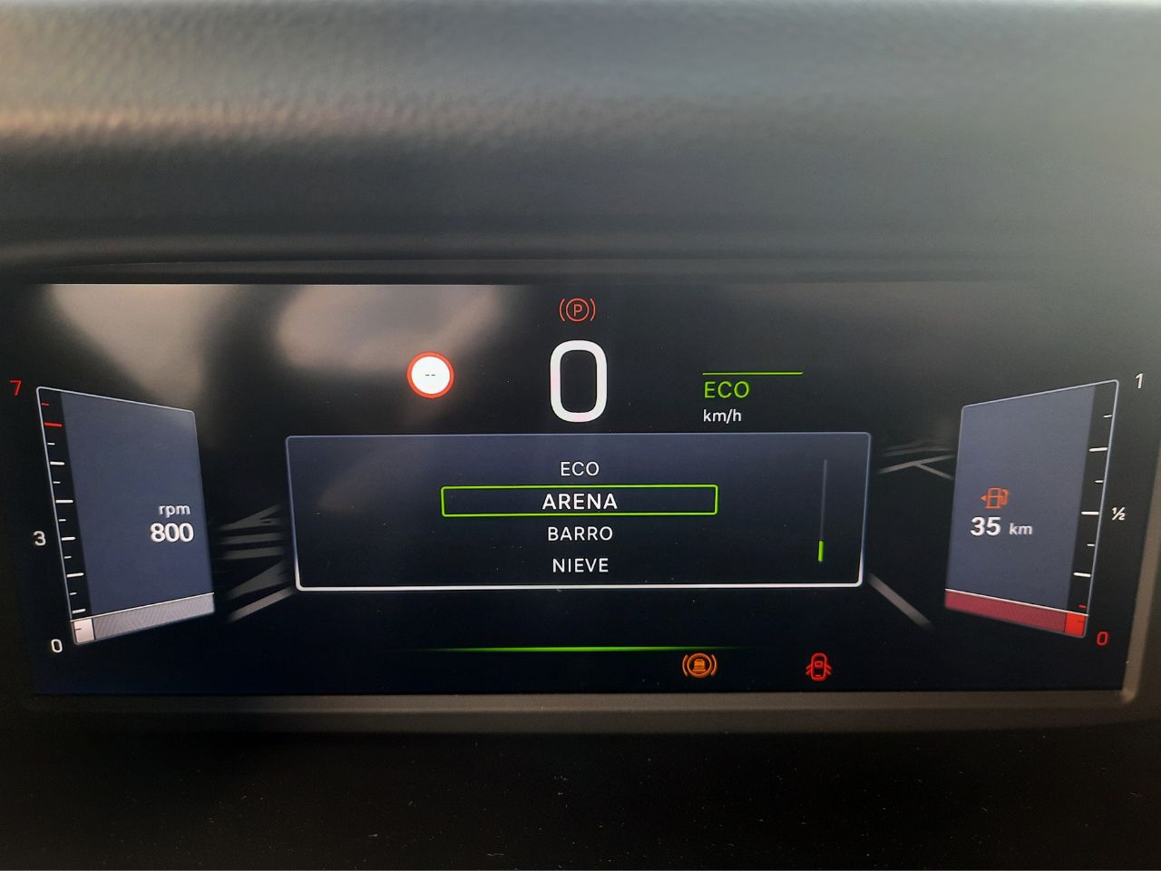 Jeep Avenger  1.2 G 74kW (100CV) Altitude - Foto 16