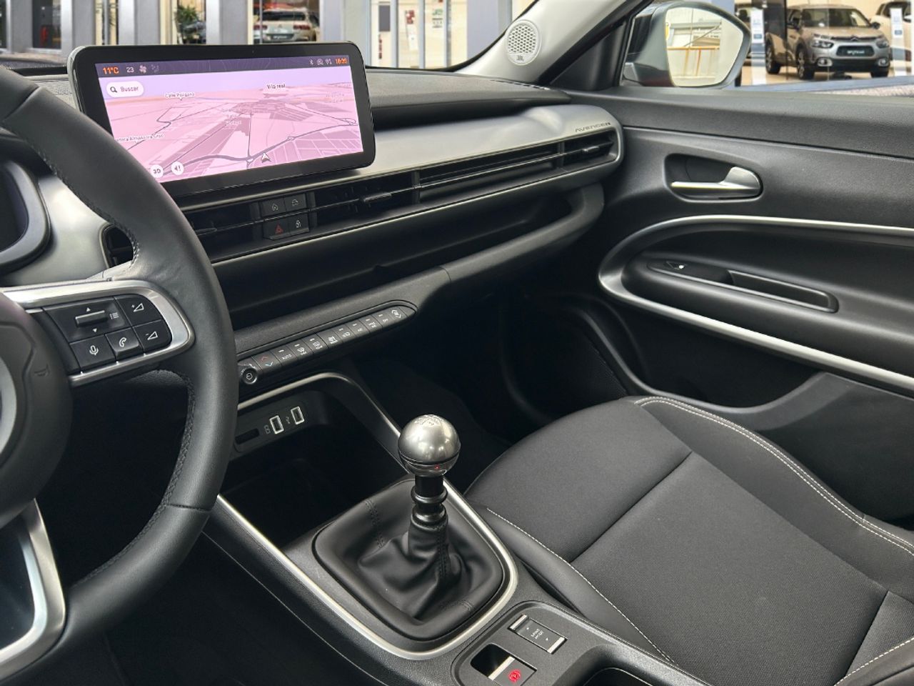 Jeep Avenger  1.2 G 74kW (100CV) Altitude - Foto 23