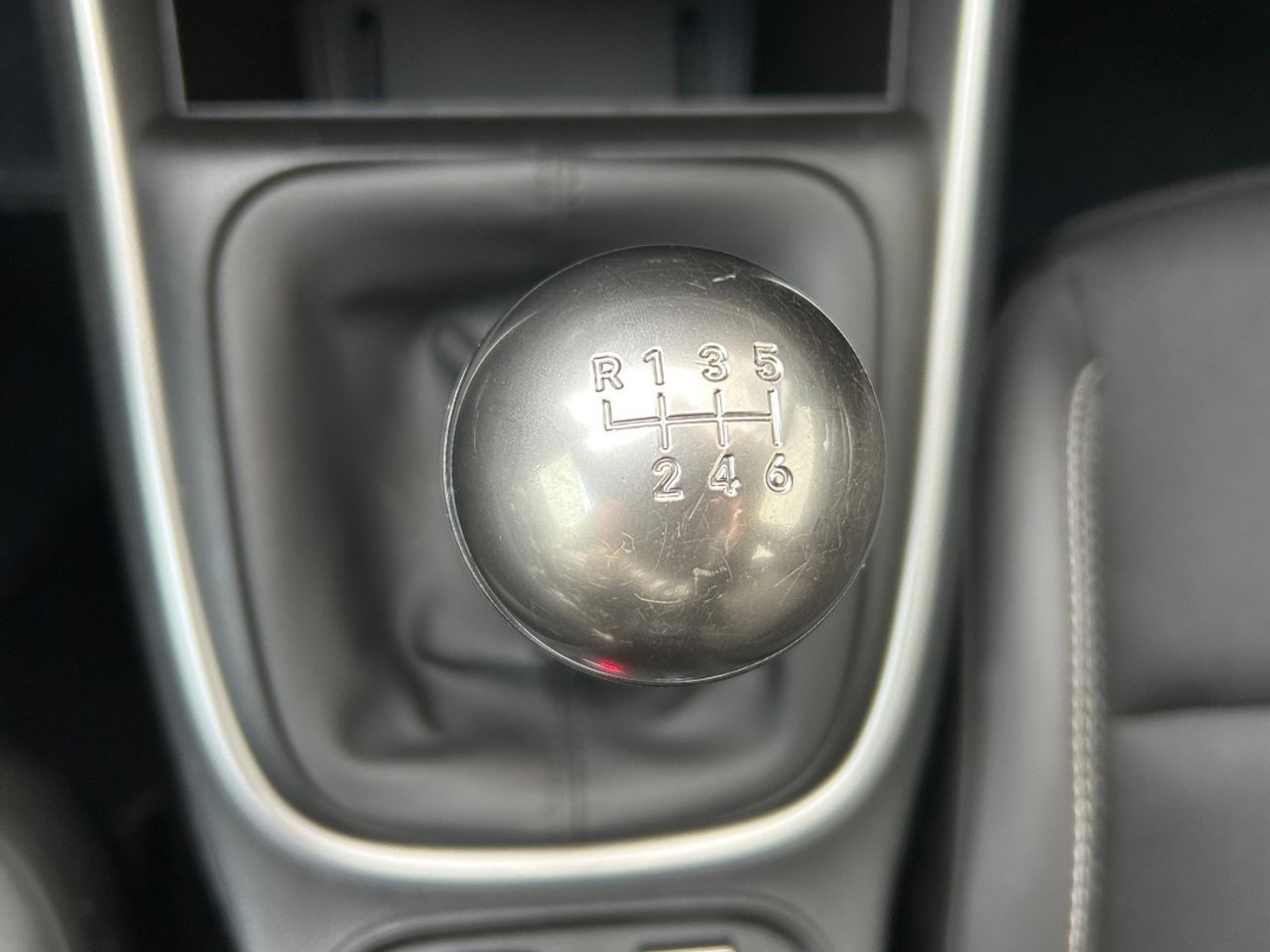 Jeep Avenger  1.2 G 74kW (100CV) Altitude - Foto 31