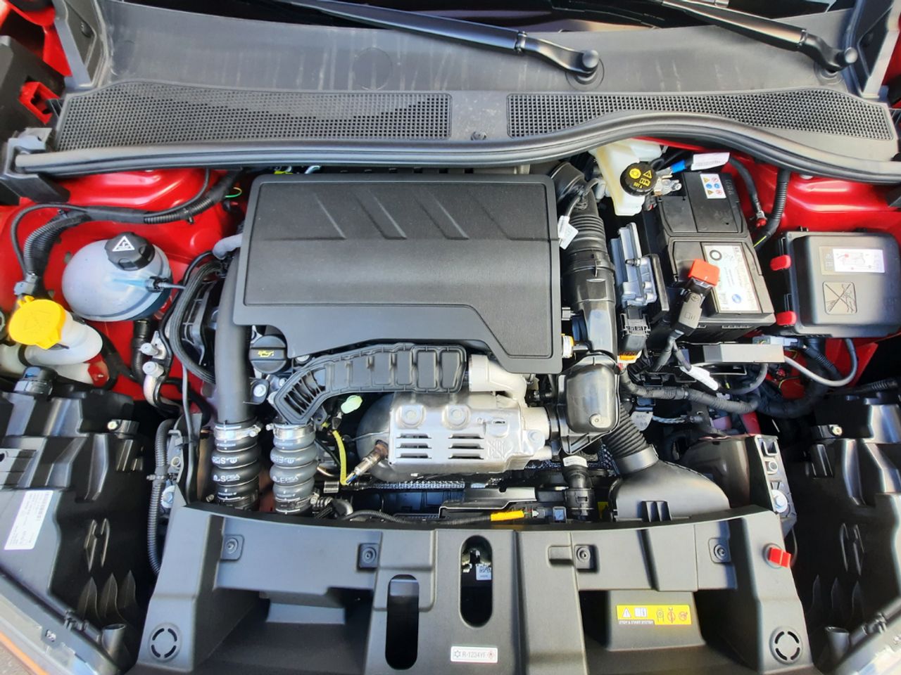 Jeep Avenger  1.2 G 74kW (100CV) Altitude - Foto 42