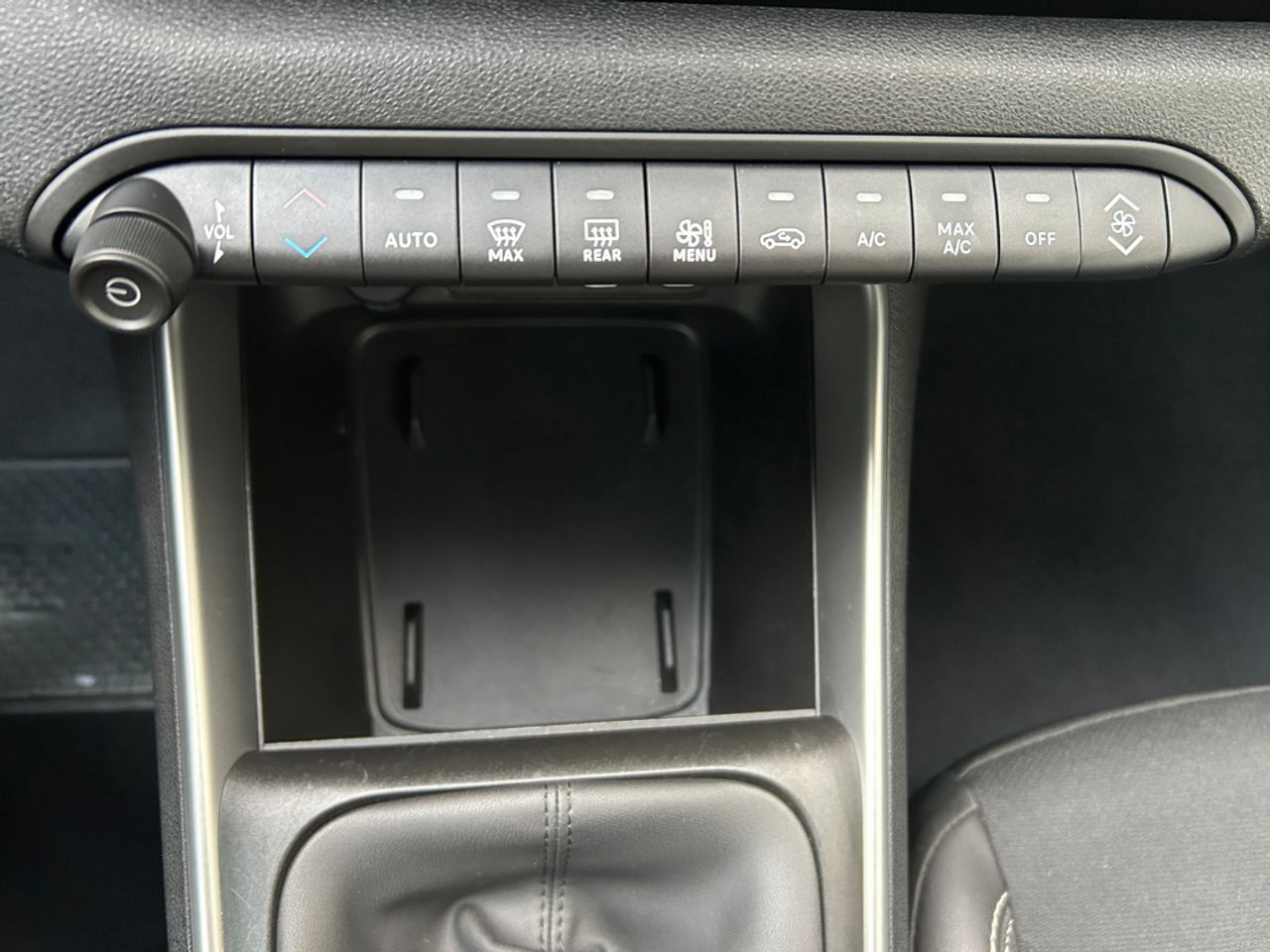 Jeep Avenger  1.2 G 74kW (100CV) Altitude - Foto 29