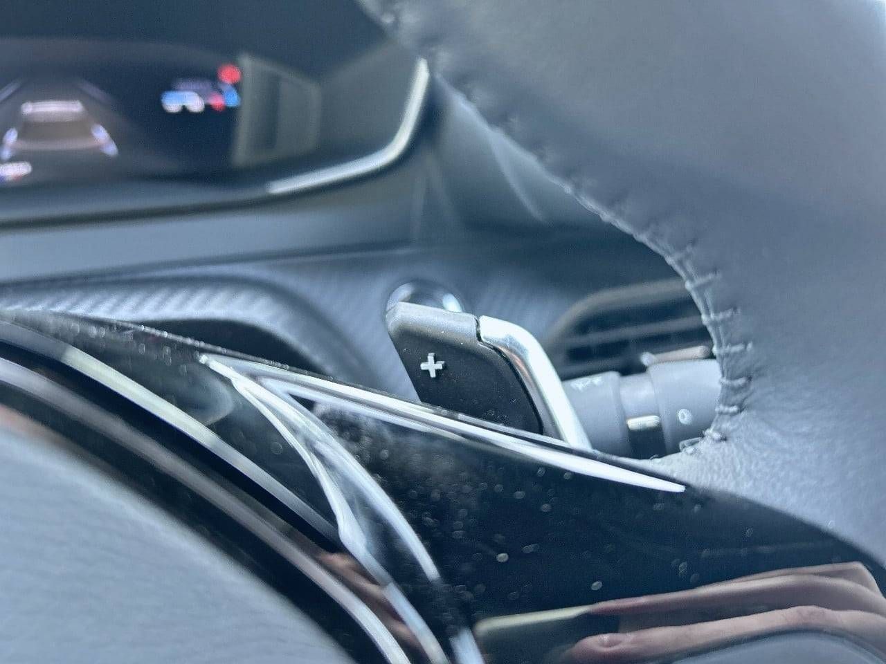 Peugeot 2008  N2008  Hybrid 136 eDCS6 Allure - Foto 23