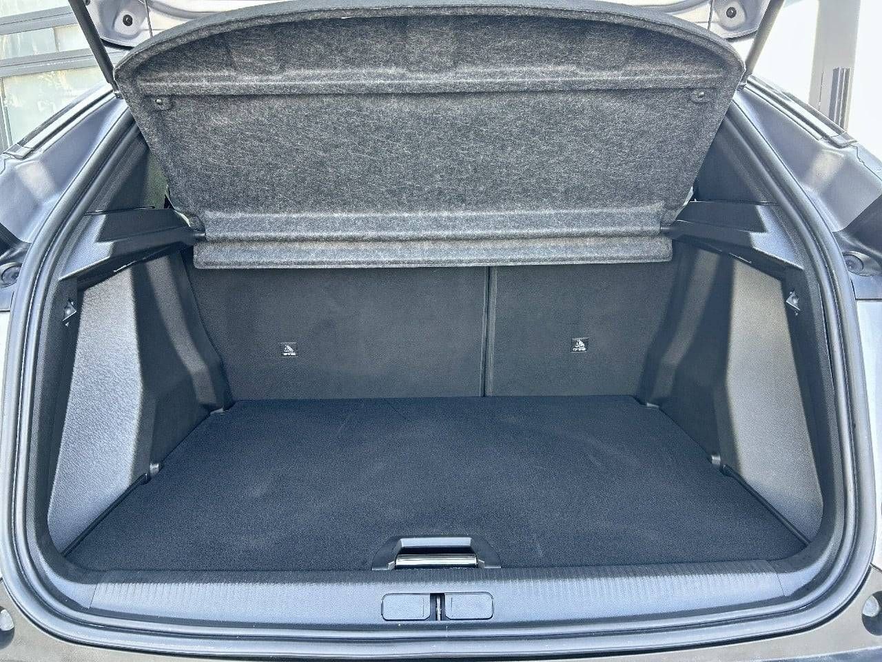 Peugeot 2008  N2008  Hybrid 136 eDCS6 Allure - Foto 8