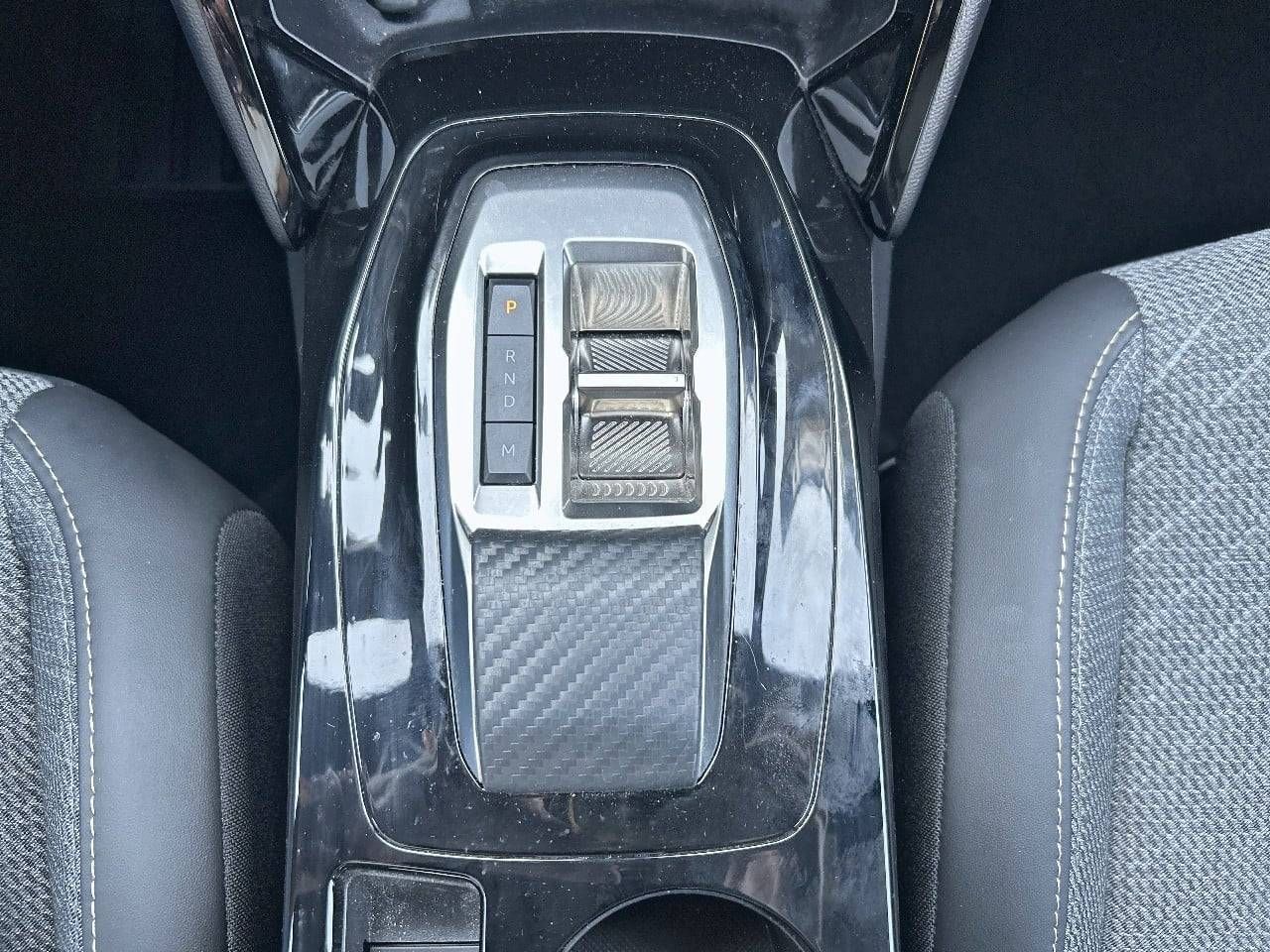 Peugeot 2008  N2008  Hybrid 136 eDCS6 Allure - Foto 15