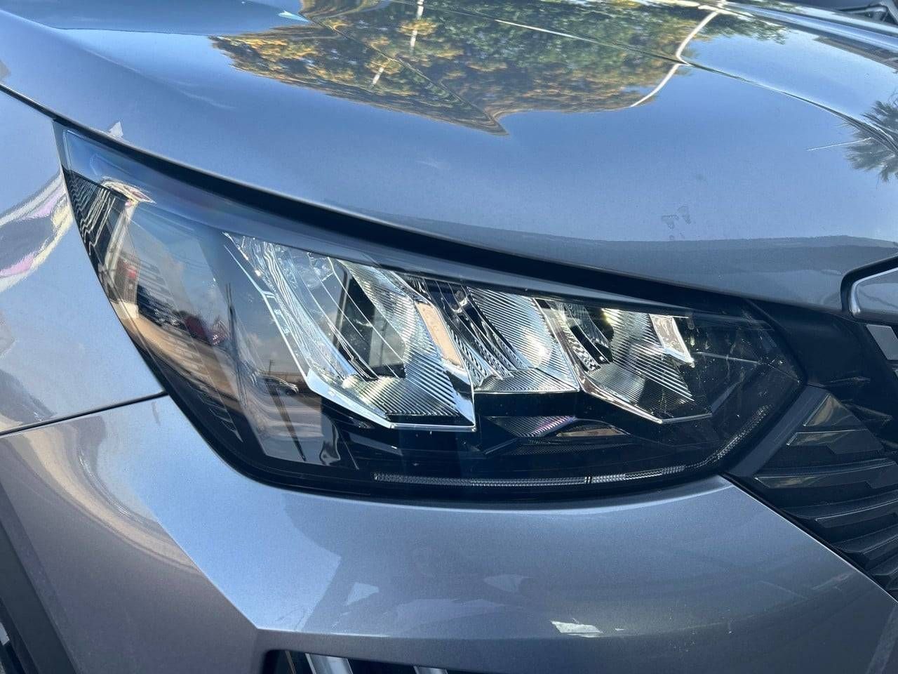 Peugeot 2008  N2008  Hybrid 136 eDCS6 Allure - Foto 17