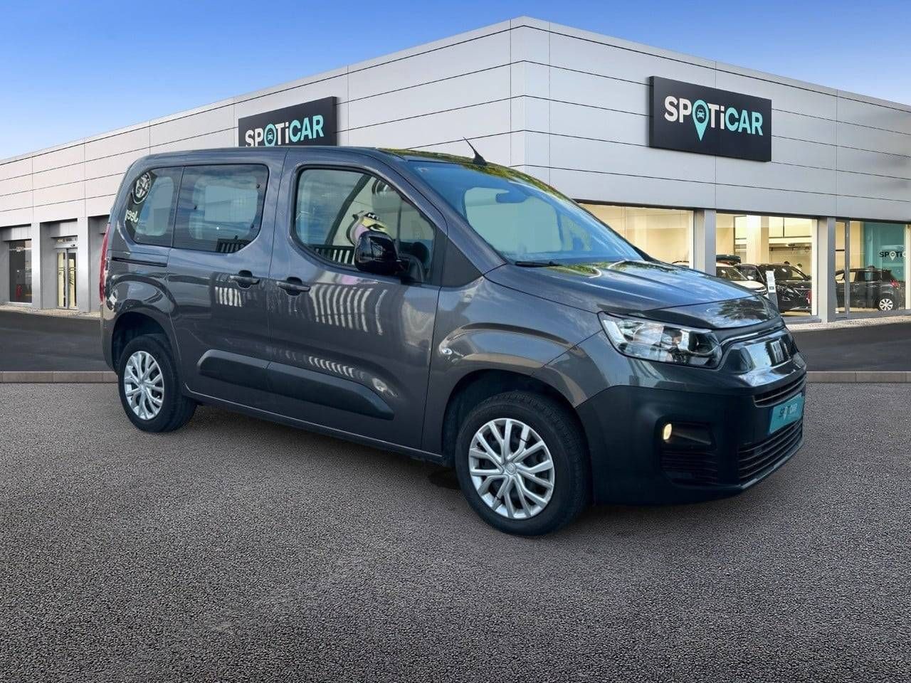 Fiat Doblò  Furgón L1 BlueHDi 1.5 L 1000kg 130CV - - Foto 4