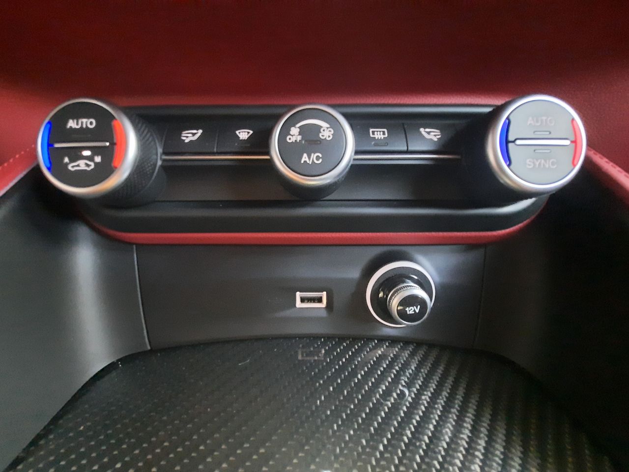 Alfa Romeo Stelvio  2.9 Gasolina 375kW (510CV) Quadrifogl Q4 Quadrifoglio - Foto 38