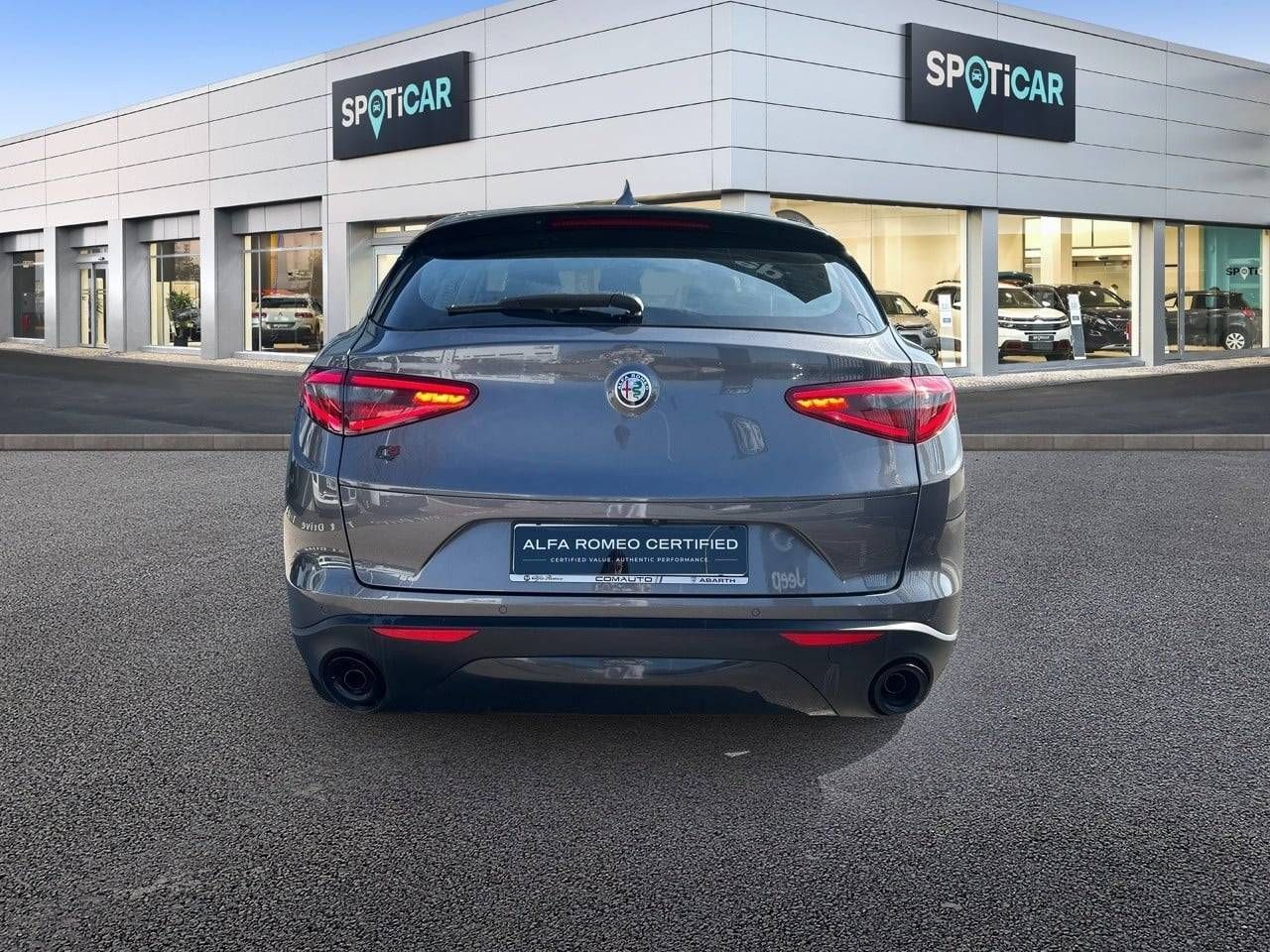 Alfa Romeo Stelvio  2.2 Diésel 140kW (190CV)  Q4 Sprint - Foto 6