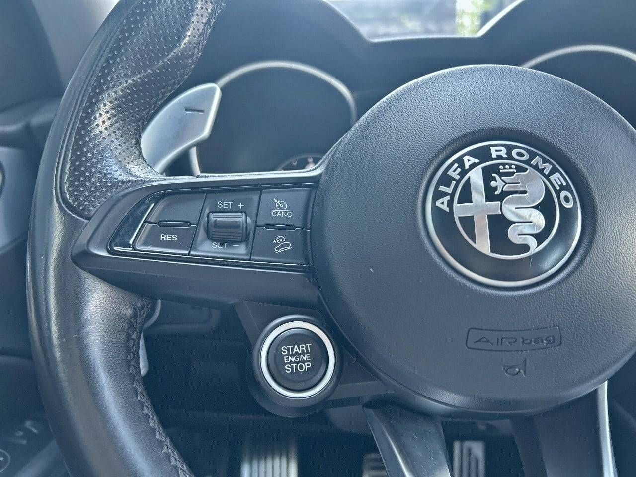 Alfa Romeo Stelvio  2.2 Diésel 140kW (190CV)  Q4 Sprint - Foto 21