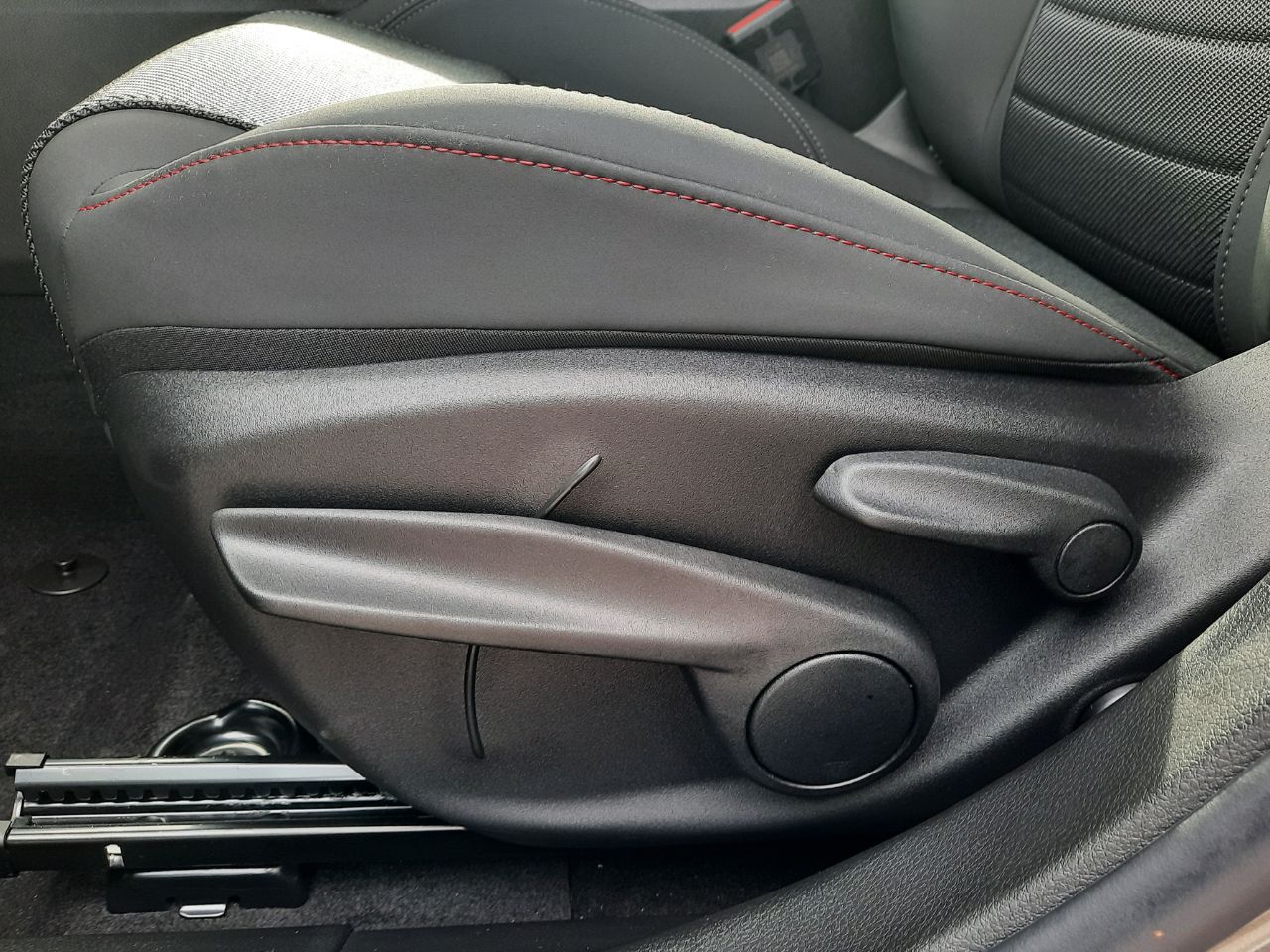 Alfa Romeo Tonale  1,6 DS 130 CV  FWD Sprint - Foto 19