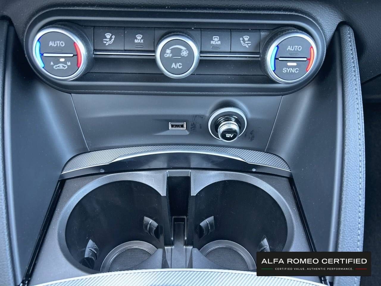 Alfa Romeo Stelvio  2.2 Diesel 118kW (160CV)  RWD Sprint - Foto 25