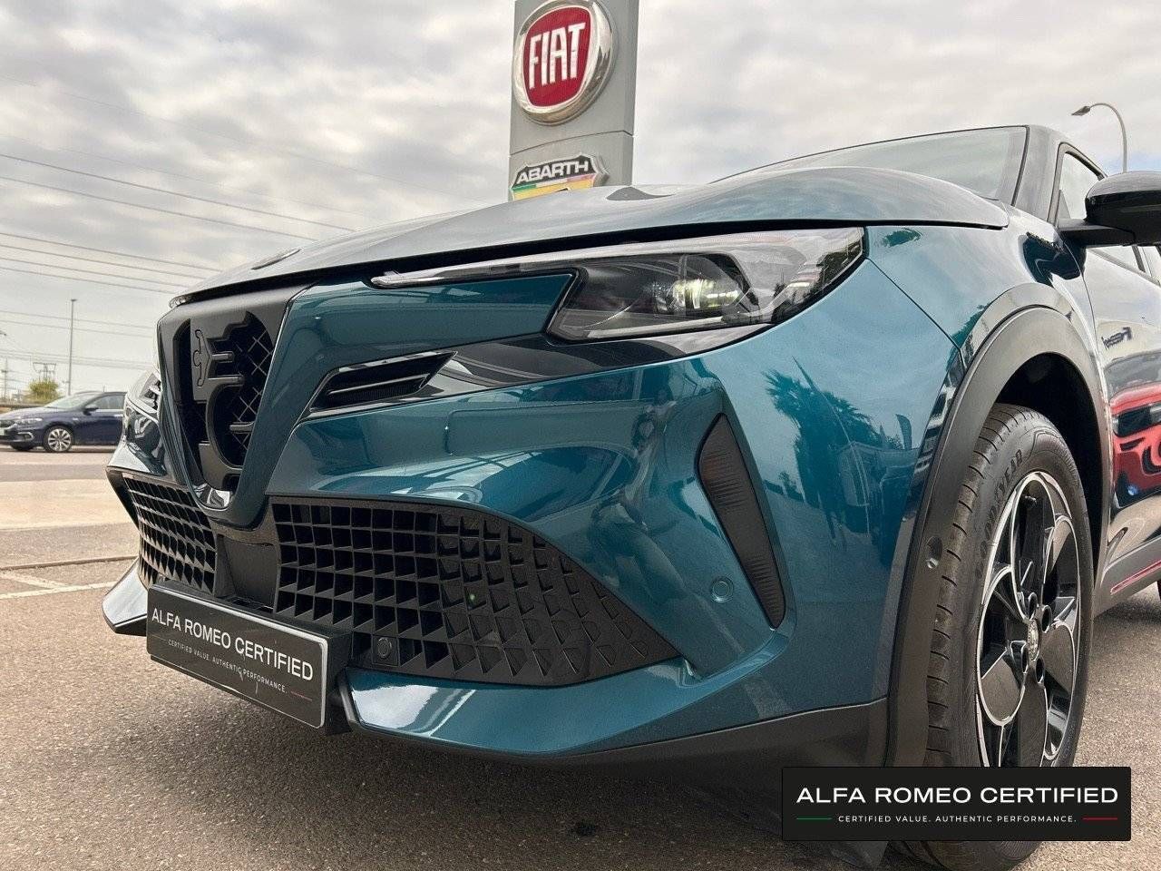 Alfa Romeo Junior  Elettrica  115kW (156CV) Speciale - Foto 23