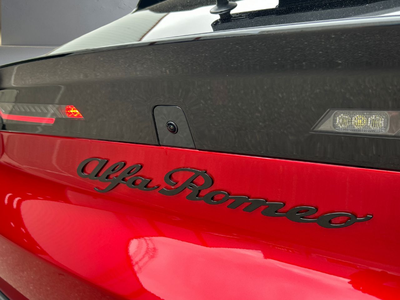 Alfa Romeo Junior  Elettrica  207kW (280CV) Veloce - Foto 34