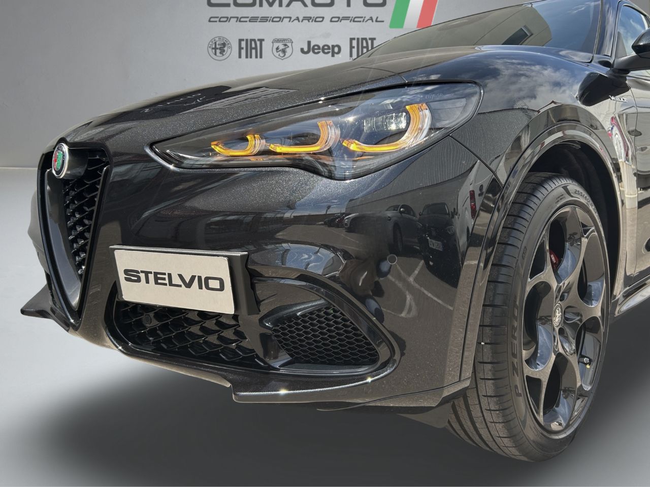Alfa Romeo Stelvio  2.0 Gasolina 206kW (280CV)  Q4 Veloce - Foto 32