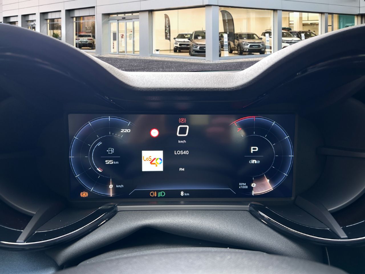 Alfa Romeo Junior  Elettrica  115kW (156CV) Speciale - Foto 14