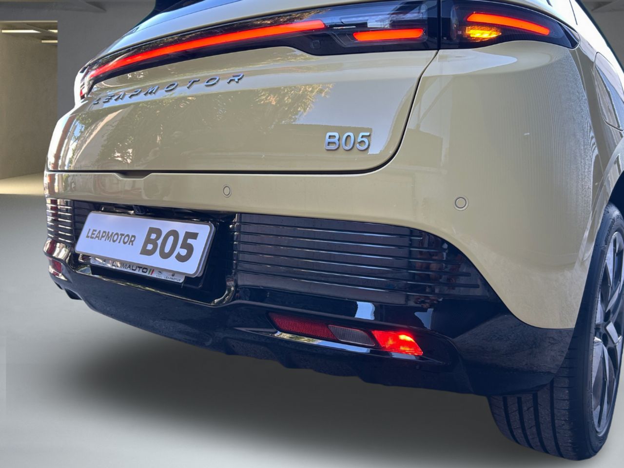 Leapmotor B05  B05 BEV 67.1kWh  Auto Design ProMax - Foto 34
