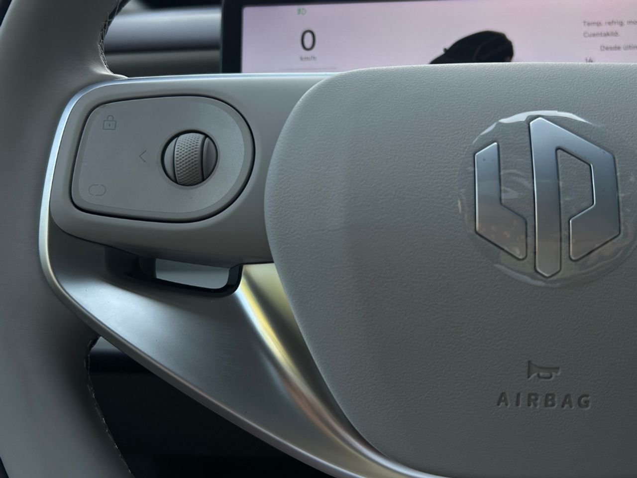 Leapmotor B10  B10 REEV 18.8 kWh  Auto Design - Foto 17
