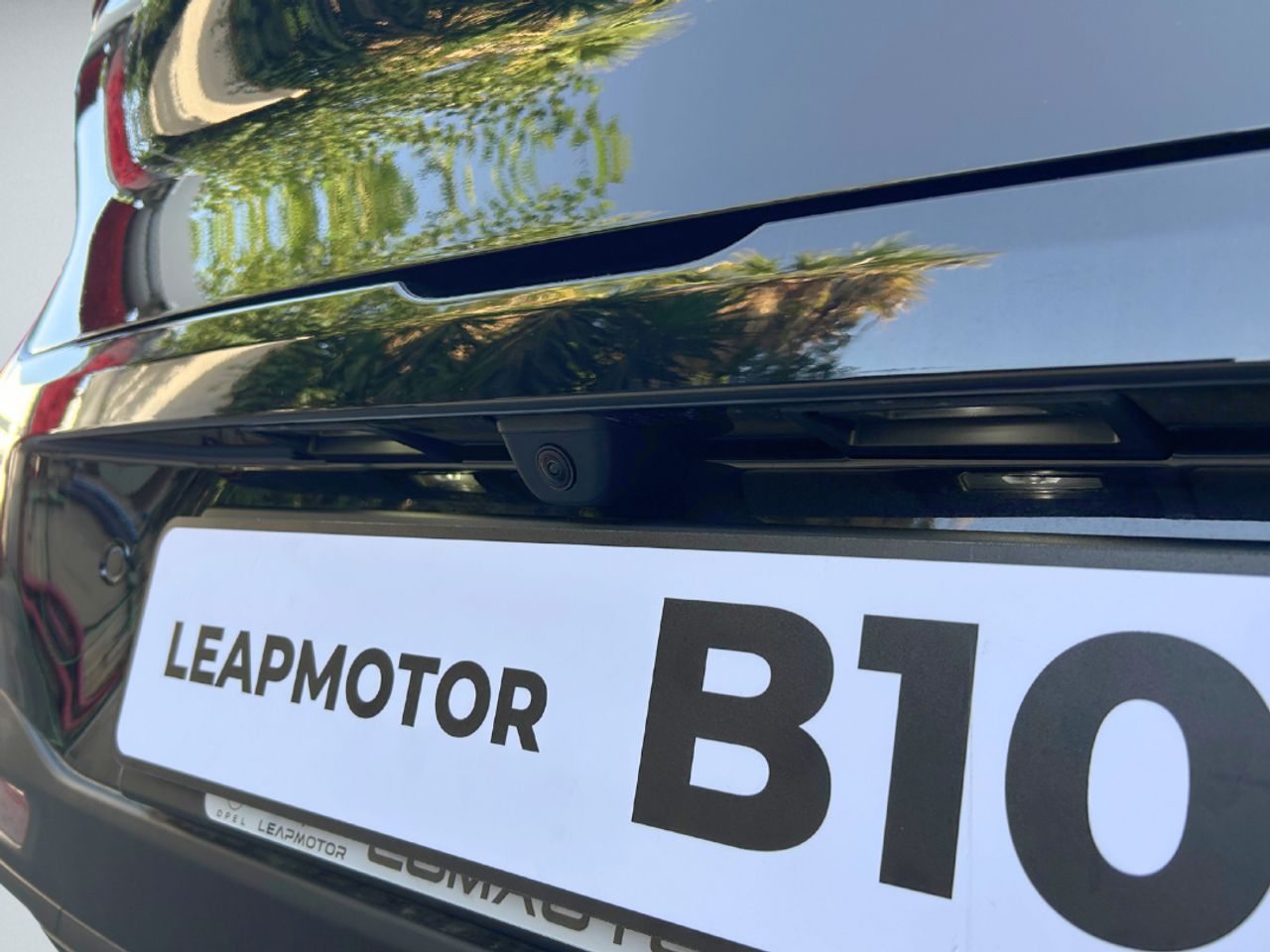 Leapmotor B10  B10 REEV 18.8 kWh  Auto Design - Foto 32