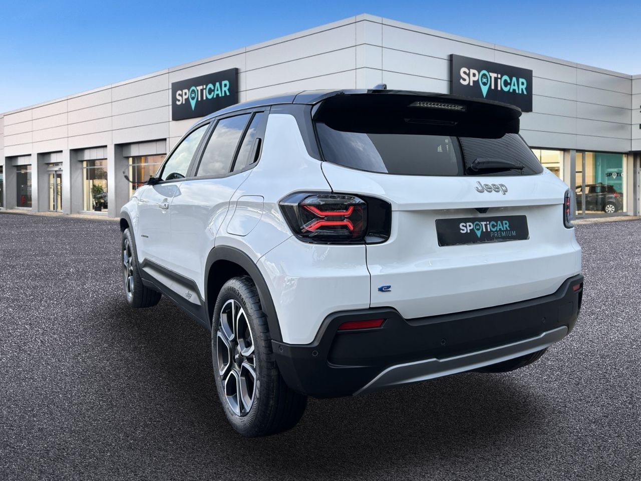 Jeep Avenger  Full Electric 115kW (156CV) Summit - Foto 8