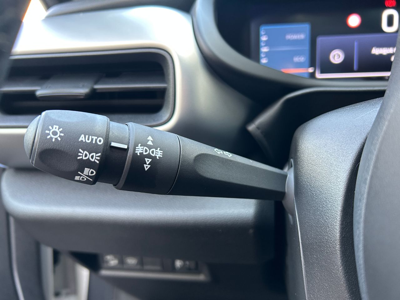 Jeep Avenger  Full Electric 115kW (156CV) Summit - Foto 25