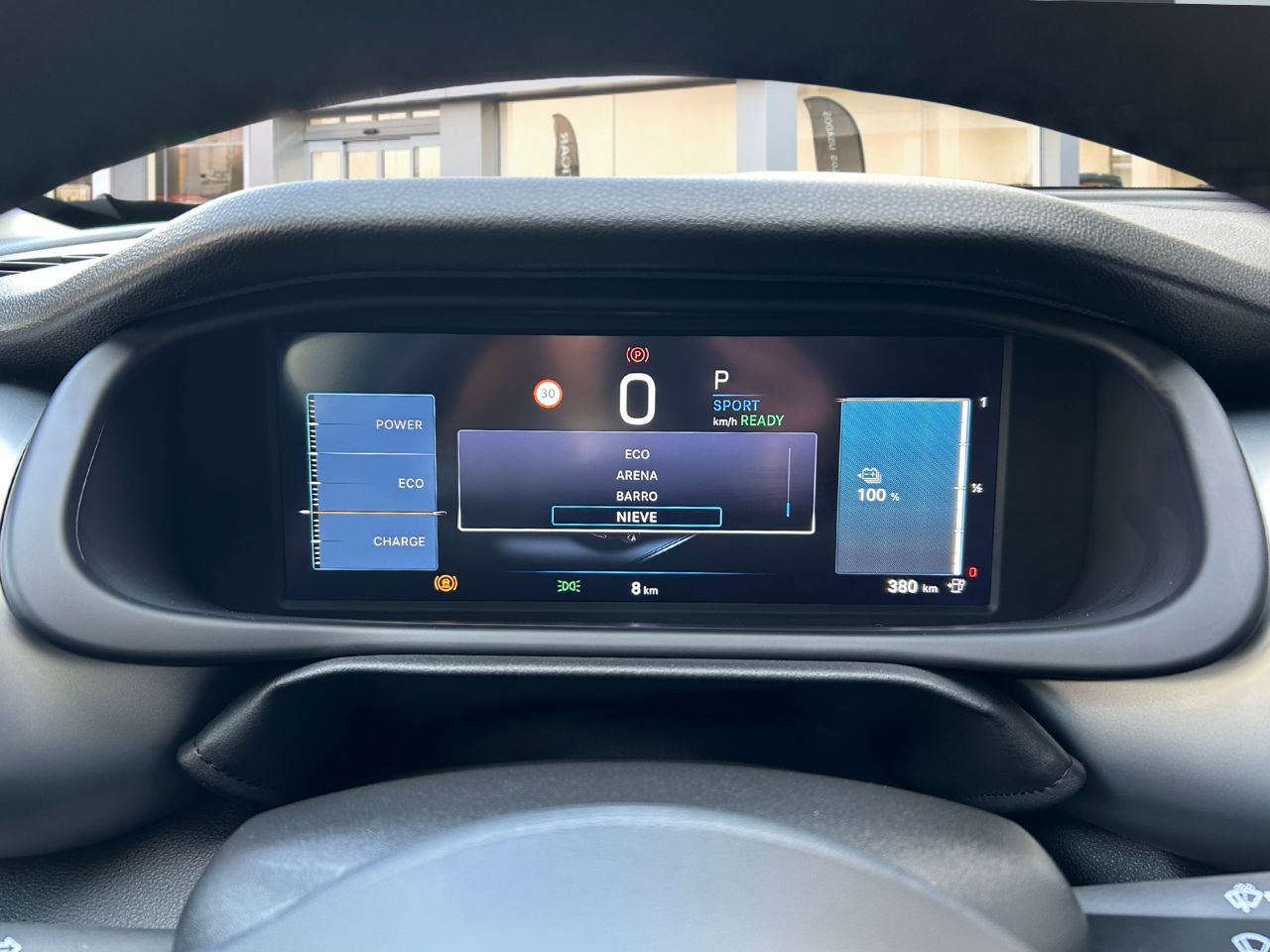 Jeep Avenger  Full Electric 115kW (156CV) Summit - Foto 17