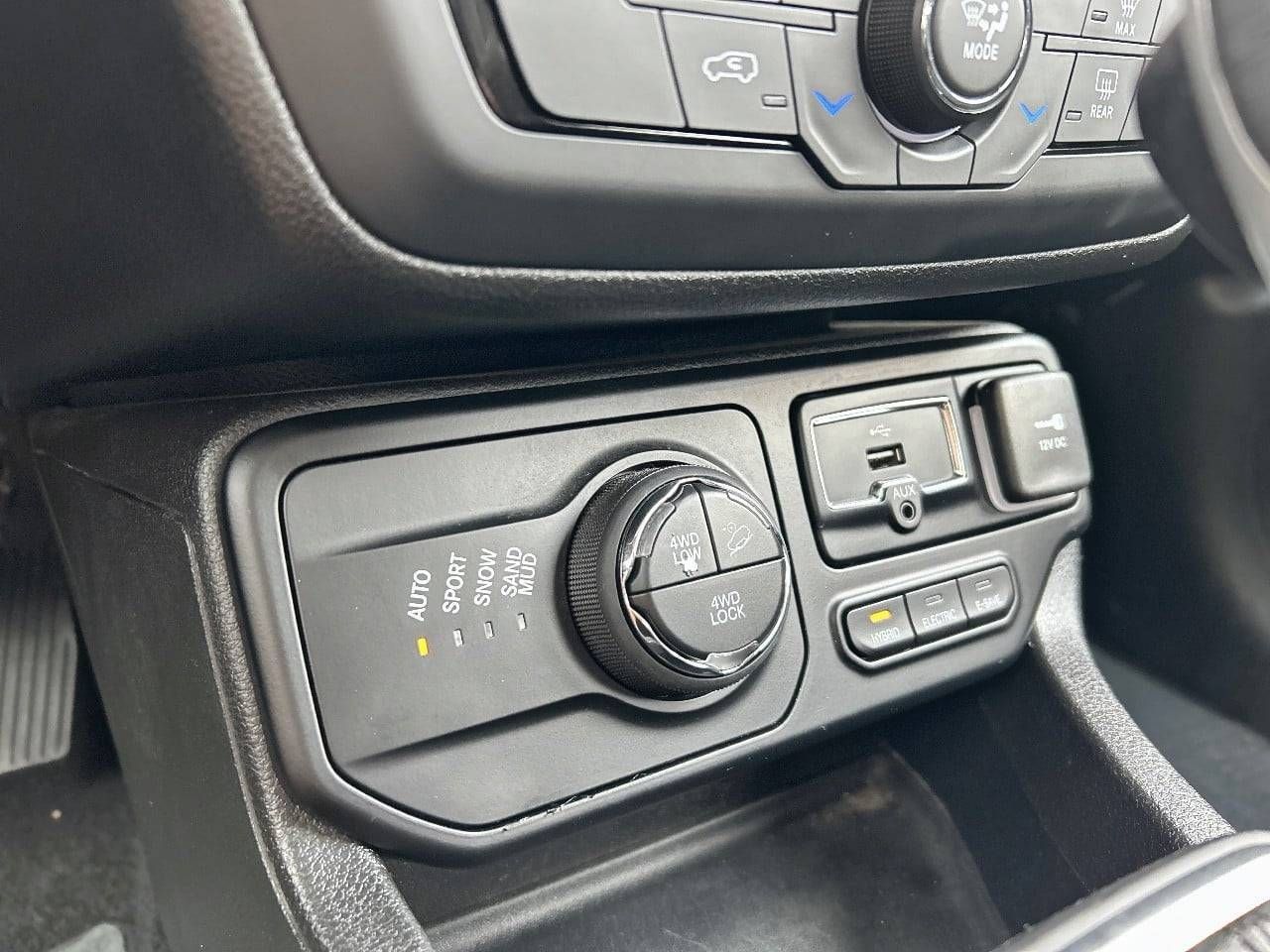 Jeep Renegade  4xe 1.3 PHEV 140 kW(190CV)  AT Limited - Foto 23