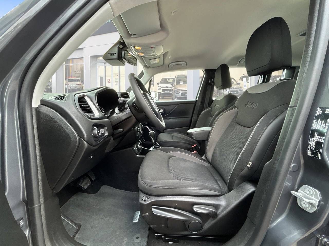 Jeep Renegade  4xe 1.3 PHEV 140 kW(190CV)  AT Limited - Foto 10