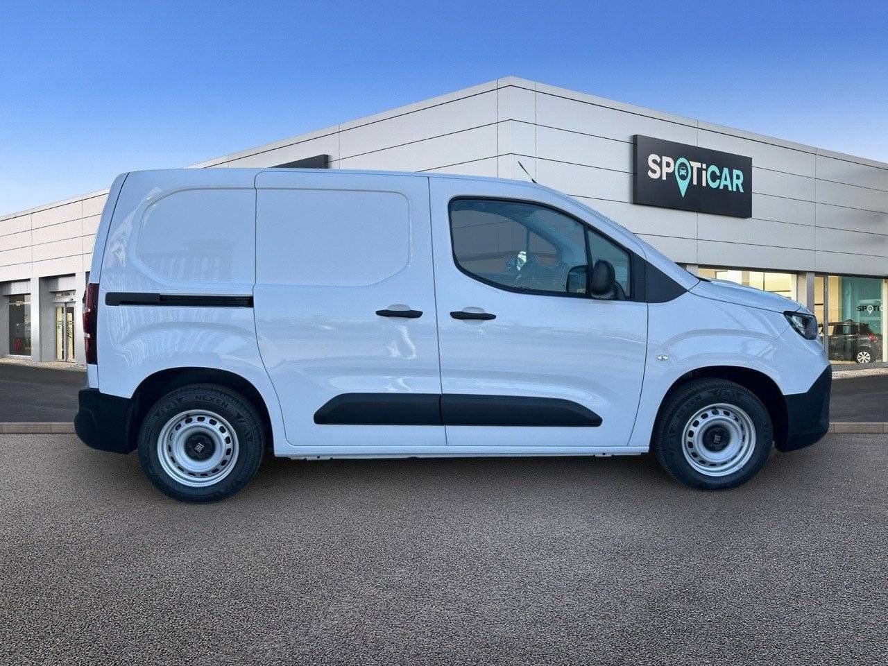 Fiat Doblò  Furgón L1 BlueHDi 1.5 L 650kg 100CV - - Foto 5