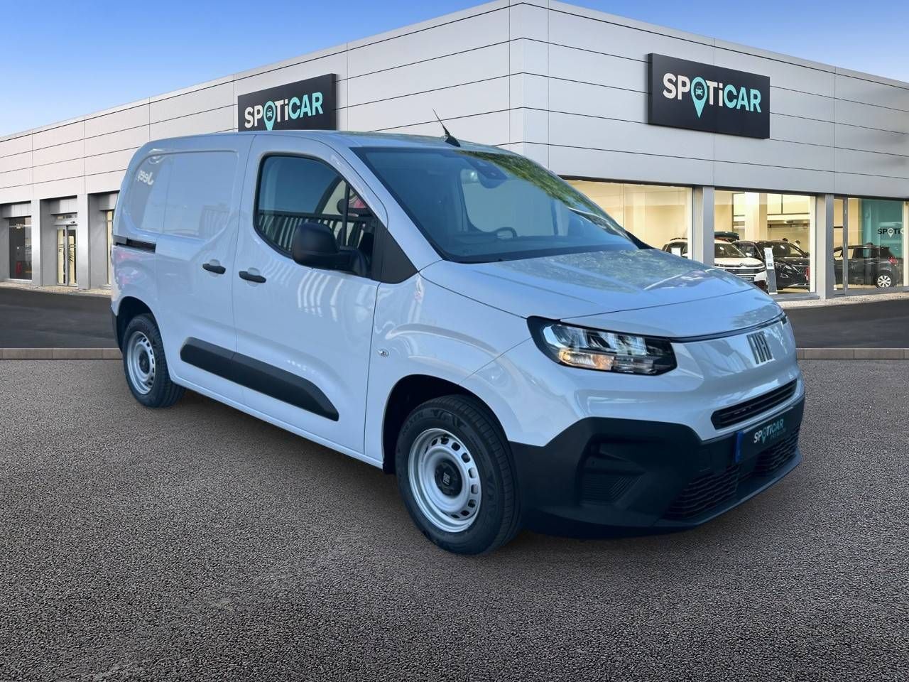 Fiat Doblò  Furgón L1 BlueHDi 1.5 L 650kg 100CV - - Foto 4