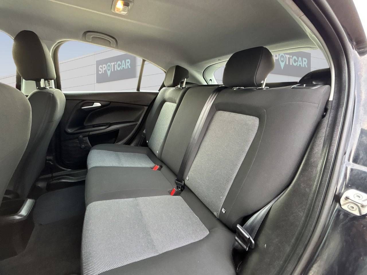 Fiat Tipo  5P 1.4 Fire 70kW (95CV) Pop - Foto 11