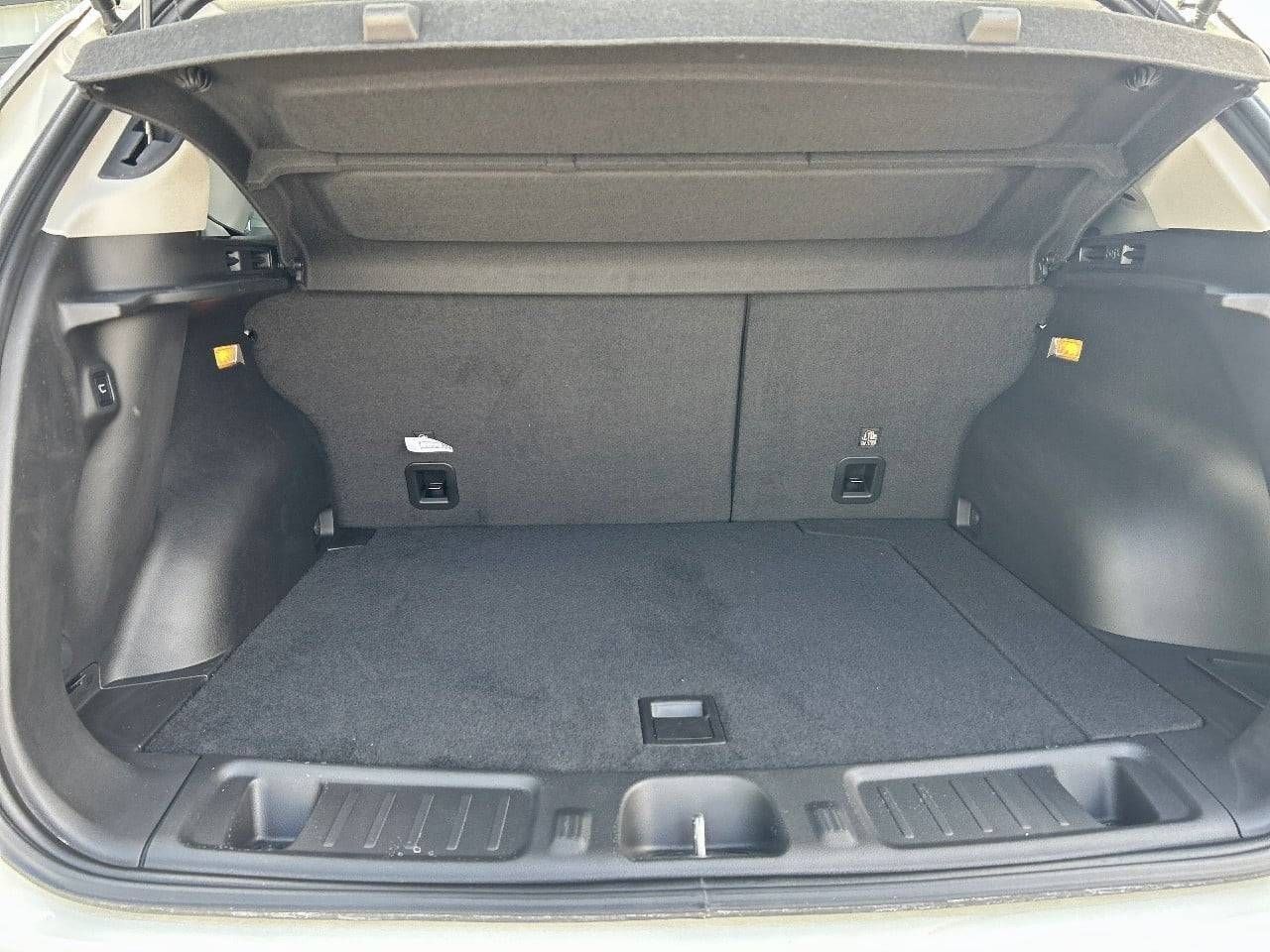 Jeep Compass  4Xe 1.3 PHEV 140kW(190CV)  AT AWD Limited - Foto 8
