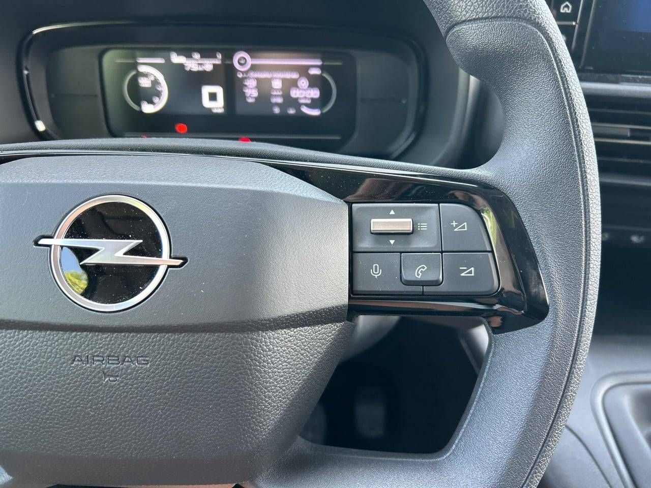 Opel Combo Cargo  Cargo 650kg Diesel 1.5 100HP S&S MT E6.4 - - Foto 16
