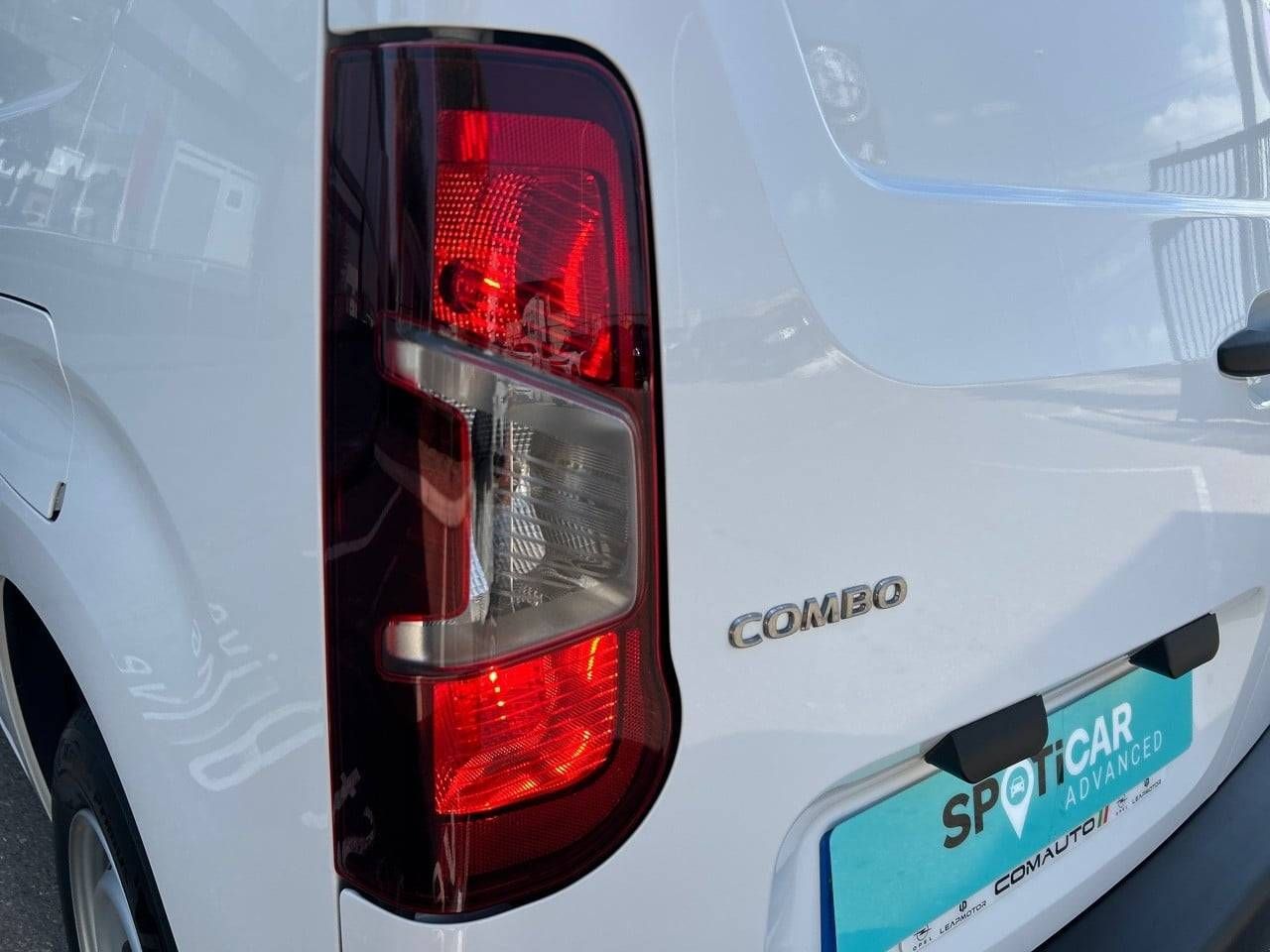 Opel Combo Cargo  Cargo 650kg Diesel 1.5 100HP S&S MT E6.4 - - Foto 19