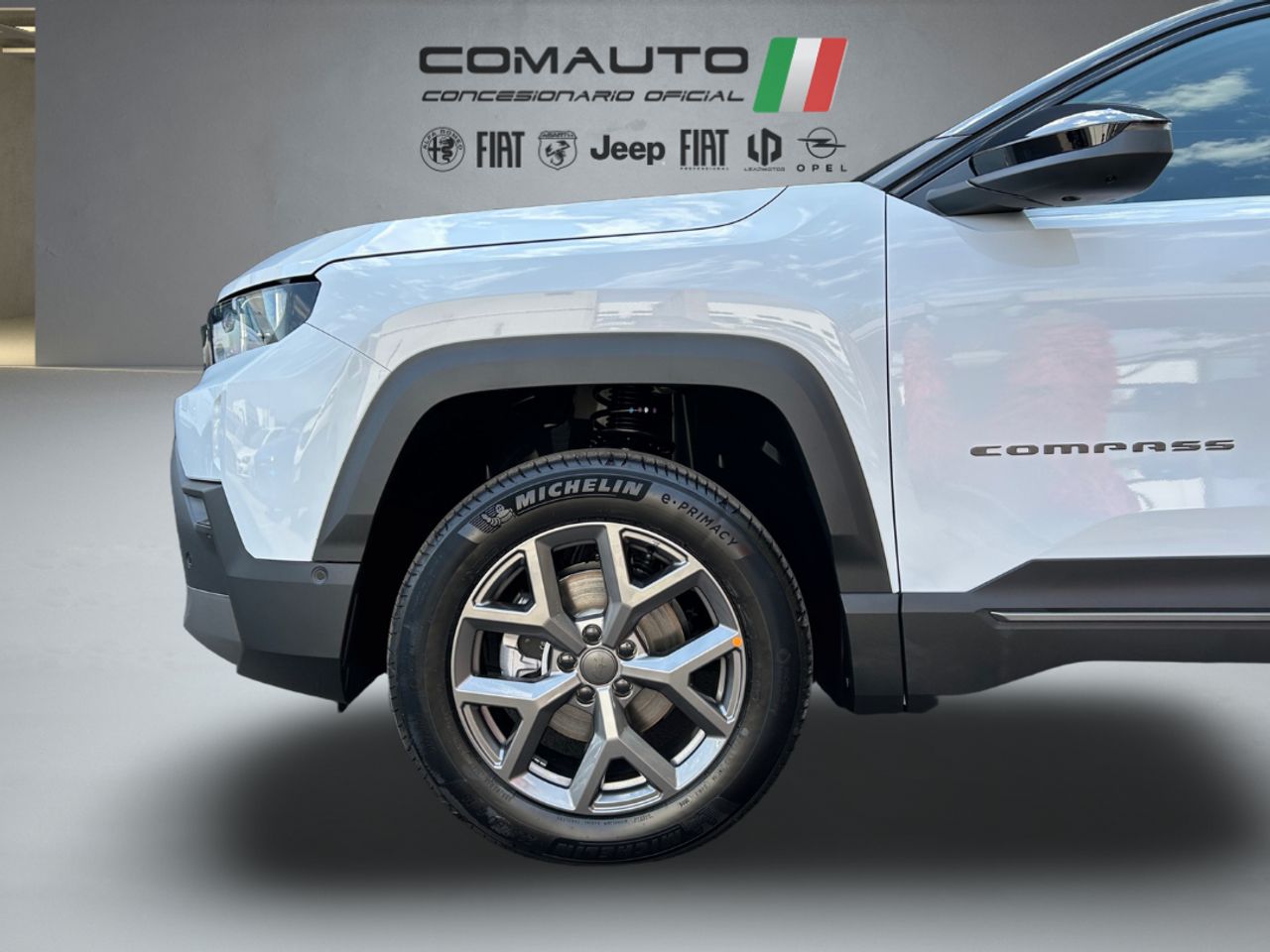 Jeep Compass  eHybrid 1.5 MHEV 130HP  Dct Summit - Foto 12