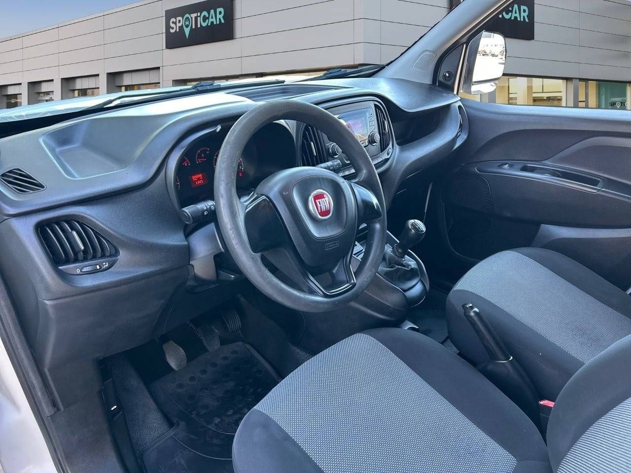 Fiat Doblò  Cargo  1.3 Multijet 70kW (95CV) Base - Foto 9