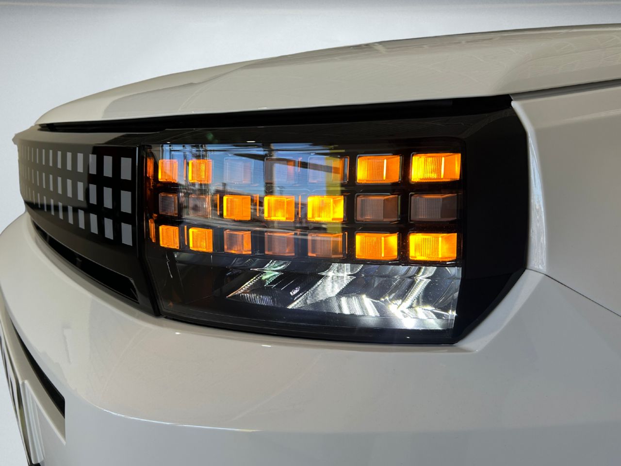 Fiat Grande Panda   MHEV 81kW (110cv) Icon - Foto 22