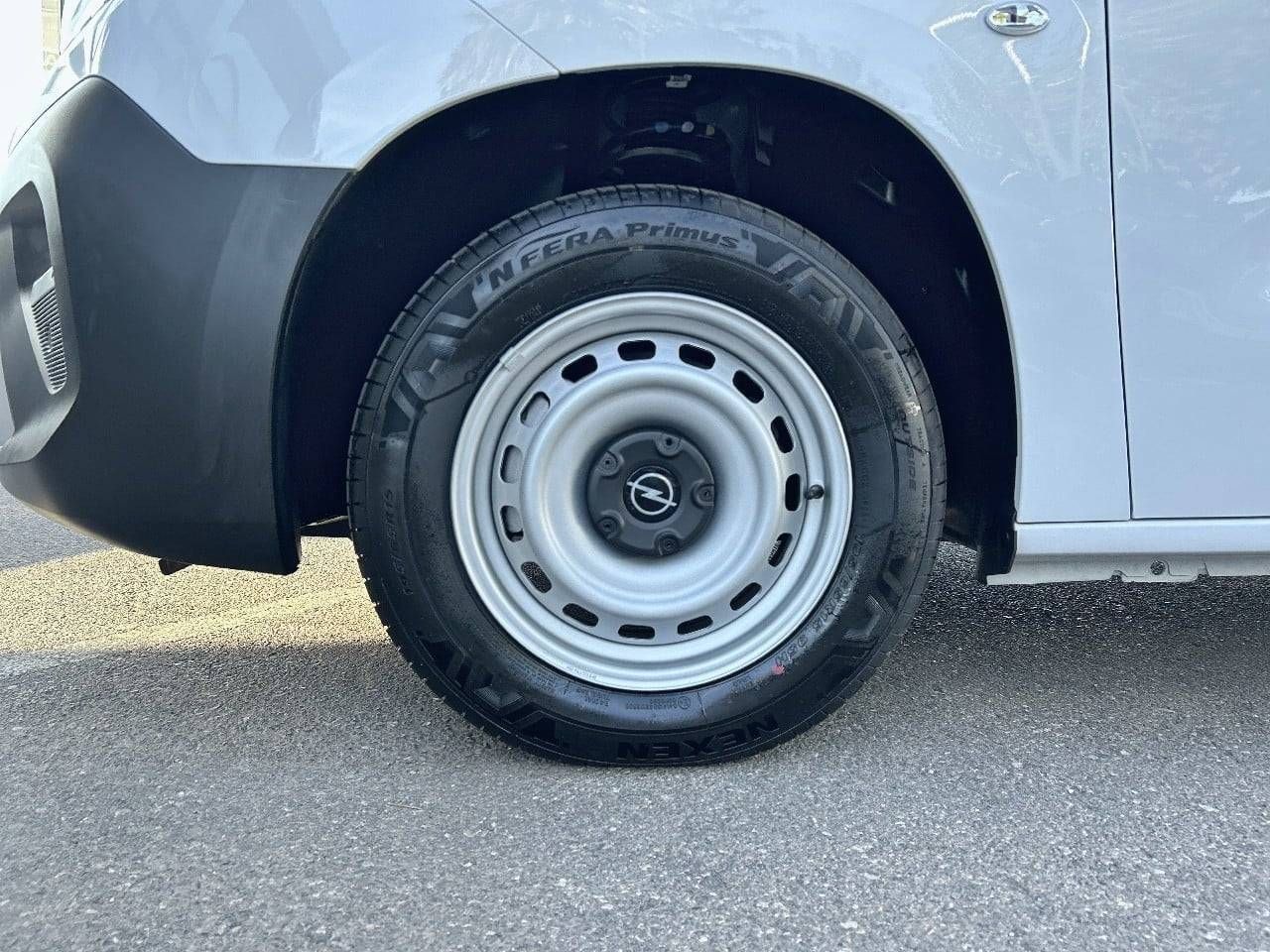 Opel Combo Cargo  Cargo 650kg Diesel 1.5 100HP S&S MT E6.4 - - Foto 12