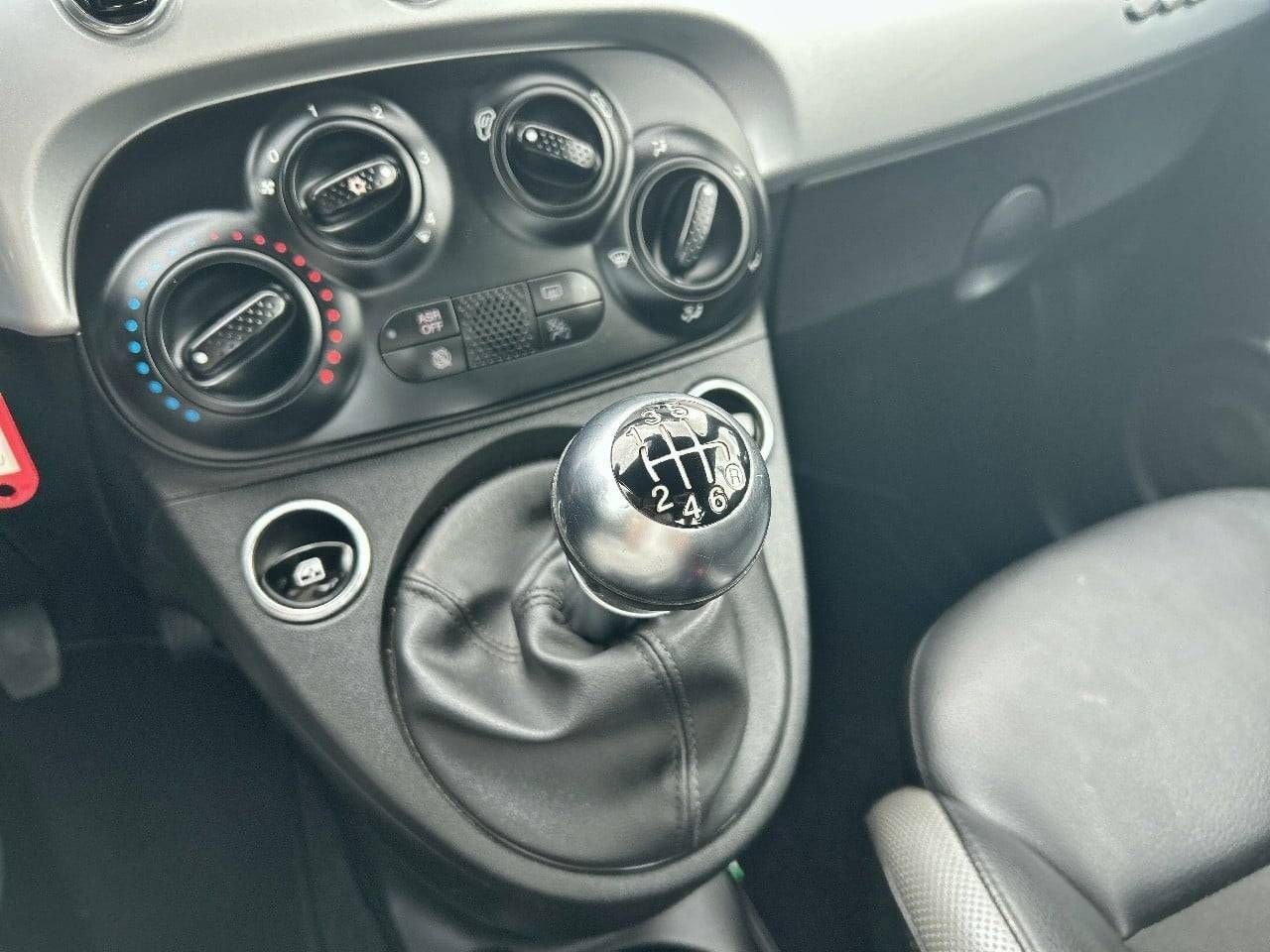 Fiat 500   1.0 Hybrid 51KW (70 CV) Connect - Foto 15